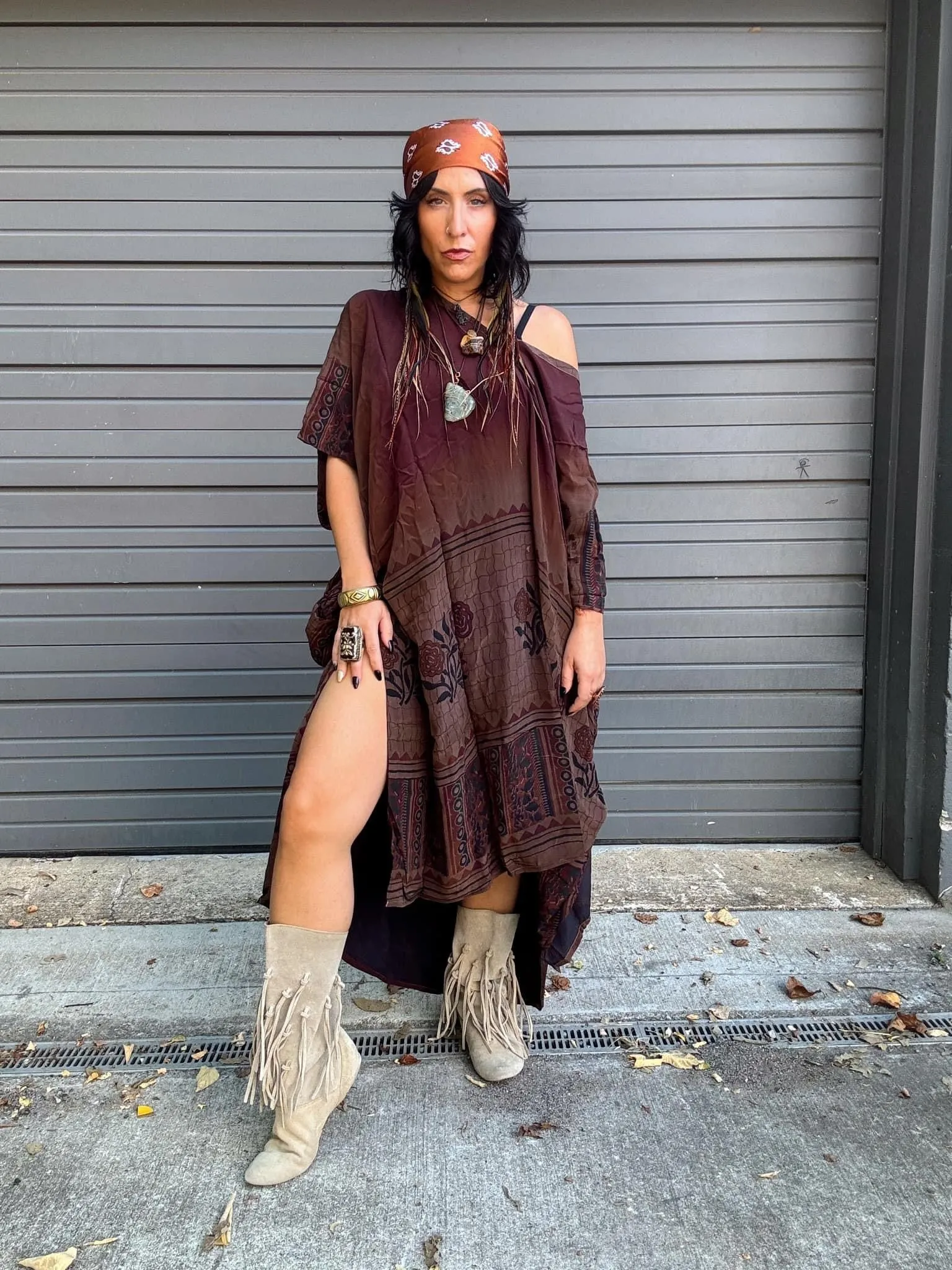 Float On Muu #53 by Kantha Bae