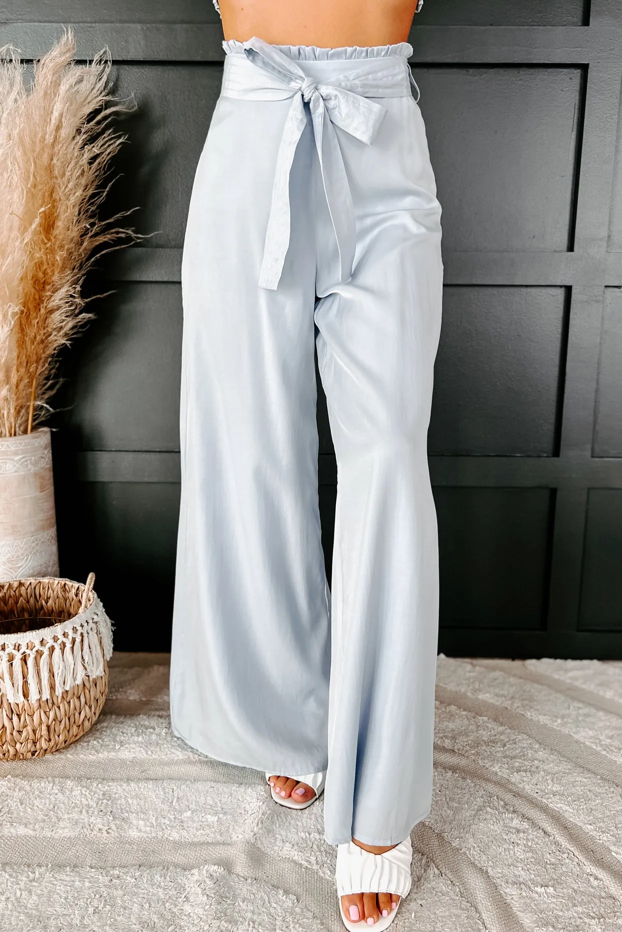 More To Tell Pleated Crop Top & Pants Set (Blue)